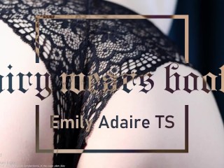 TRAILER: Trans Emily Adaire modelando botas y lencería negra